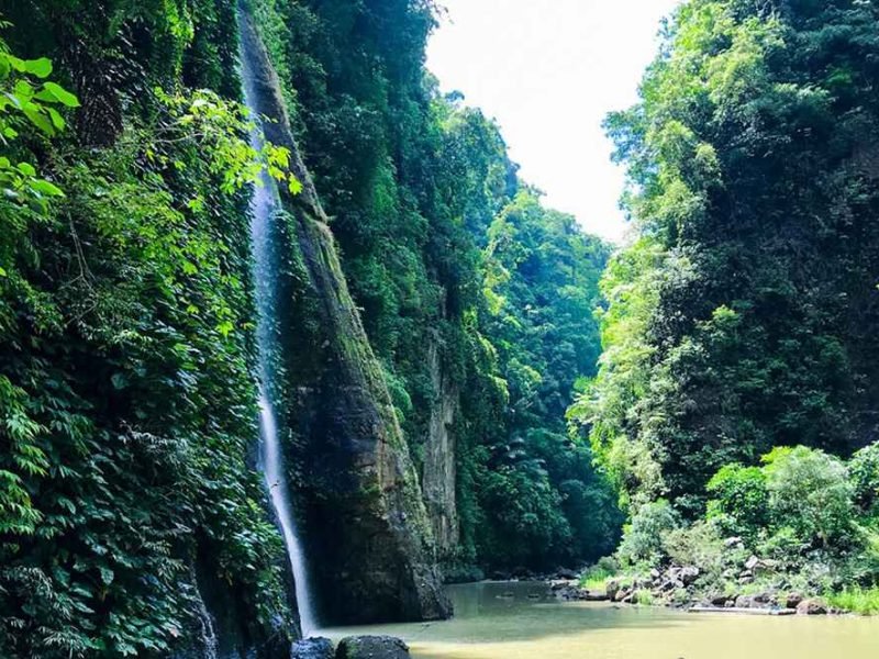 2D1N explore Pagsanjan Falls Tour Package – with RT Transfers