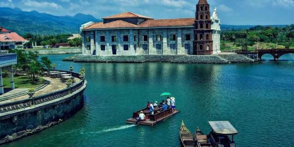 Las Casas Filipinas Tour Package