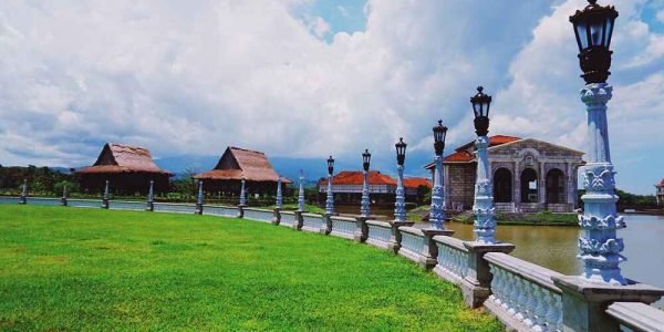 La Casas Filipinas Tour Package